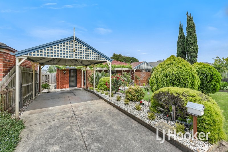 17 Bella Crescent, Hallam VIC 3803