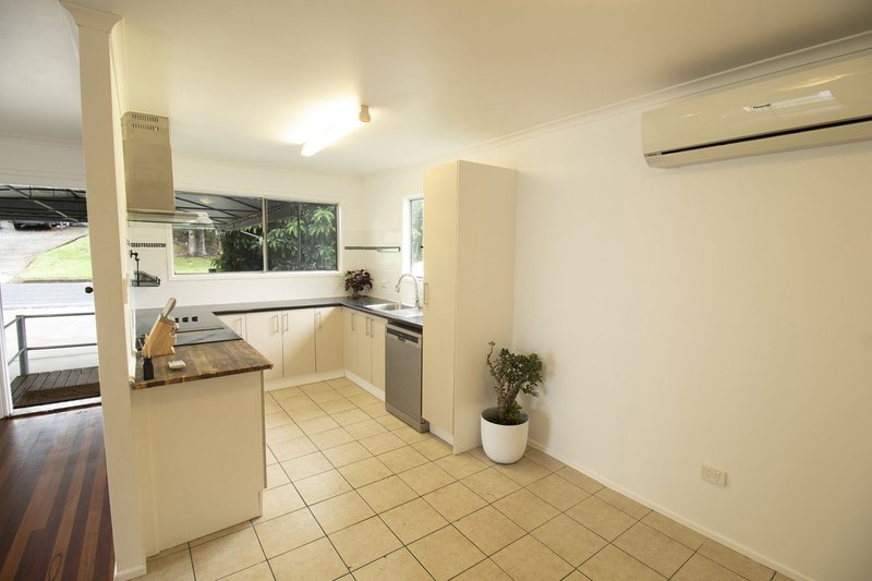 Photo - 17 Belleglade Avenue, Bundamba QLD 4304 - Image 9