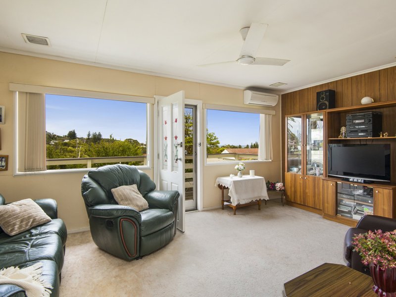 Photo - 17 Bellevarde Parade, Mona Vale NSW 2103 - Image 4