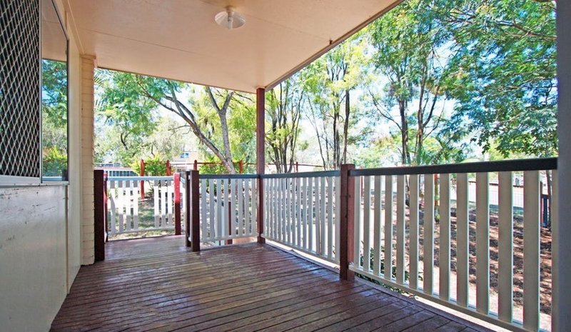 Photo - 17 Bellevue Road, Goodna QLD 4300 - Image 11