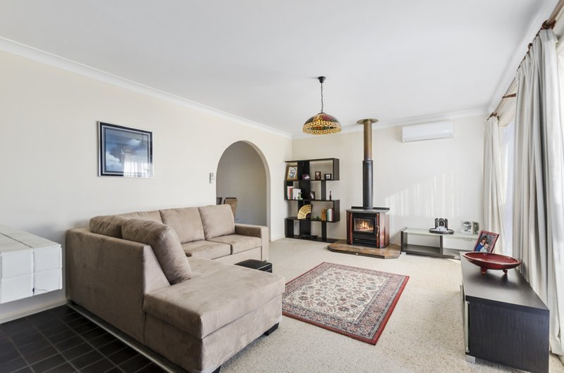 Photo - 17 Berrima Road, Moss Vale NSW 2577 - Image 3