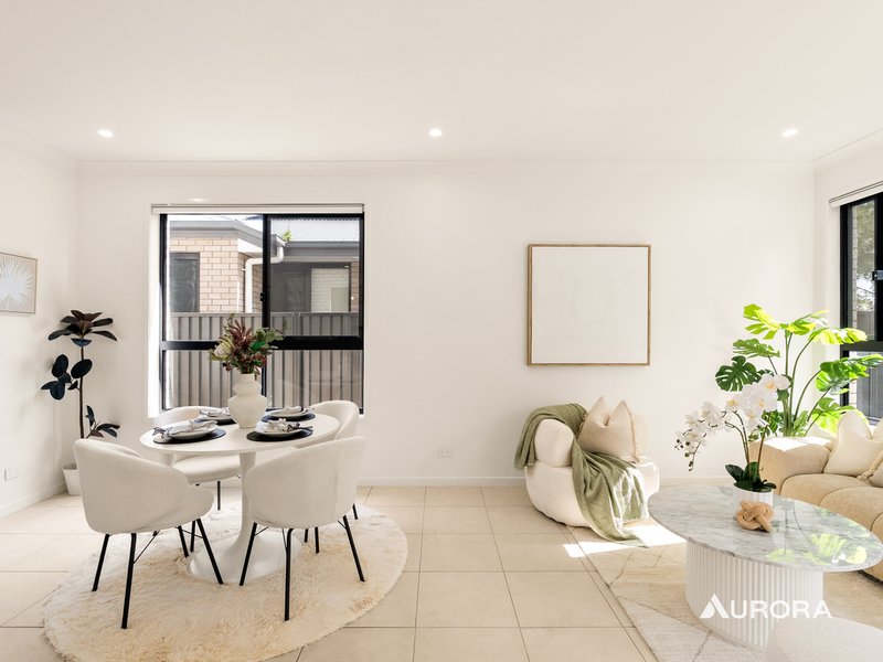 Photo - 17 Bespoke Street, Pallara QLD 4110 - Image 6