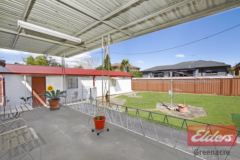 17 Bettina Court, Greenacre NSW 2190