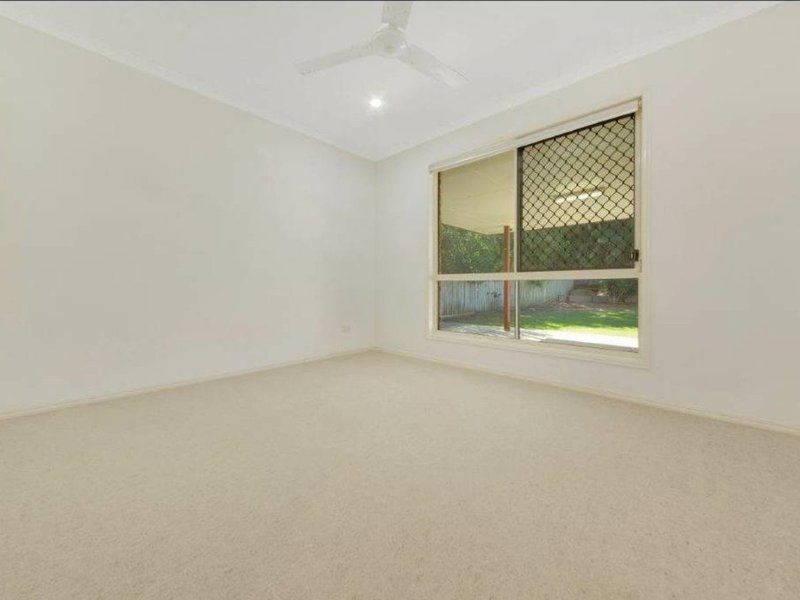 Photo - 17 Bevington Street, Tannum Sands QLD 4680 - Image 9