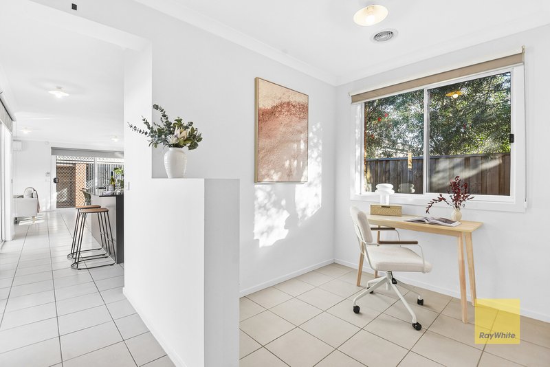 Photo - 17 Bianca Boulevard, Tarneit VIC 3029 - Image 7