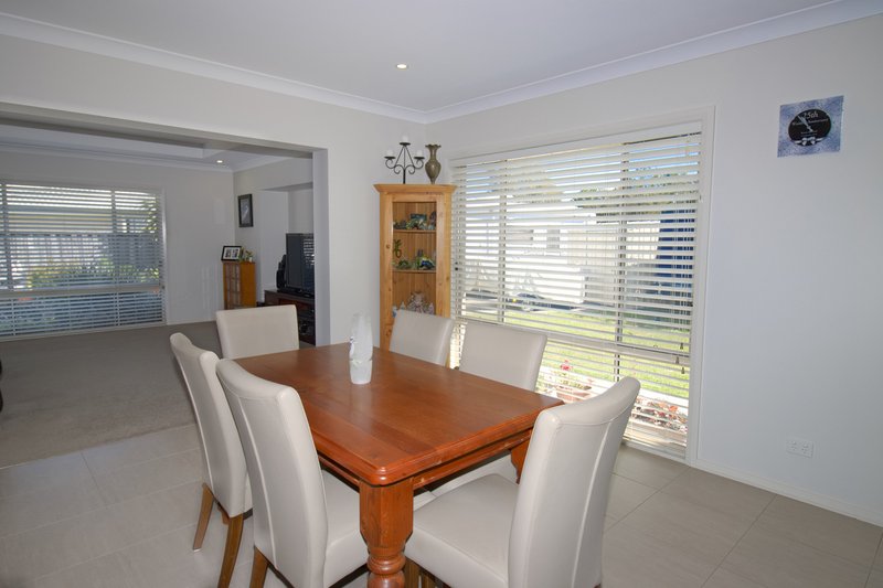 Photo - 17 Billabong Ave , Tea Gardens NSW 2324 - Image 7