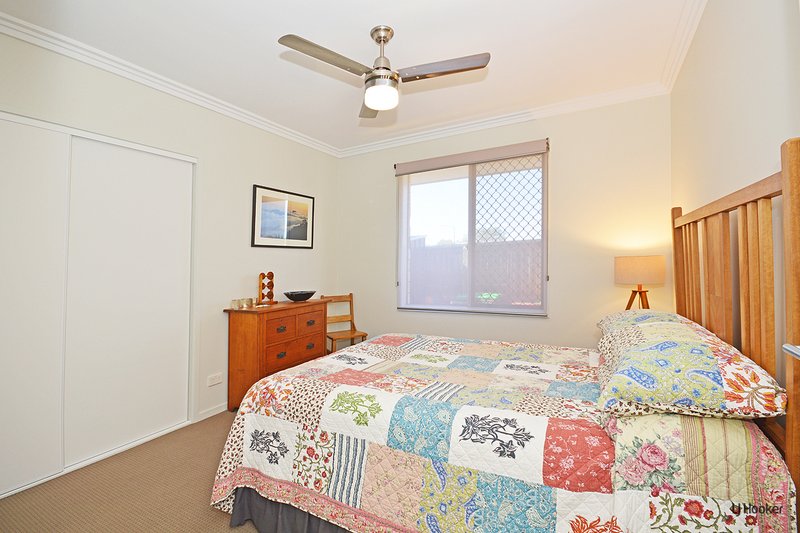 Photo - 1/7 Bimbadeen Avenue, Banora Point NSW 2486 - Image 11