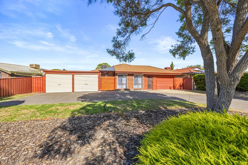 Photo - 17 Bimbadene Road, Reynella SA 5161 - Image 1