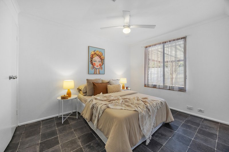 Photo - 17 Bimbadene Road, Reynella SA 5161 - Image 18