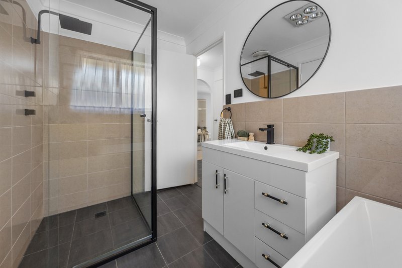 Photo - 17 Bimbadene Road, Reynella SA 5161 - Image 20