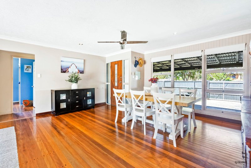 Photo - 17 Binya Avenue, Coolangatta QLD 4225 - Image 6