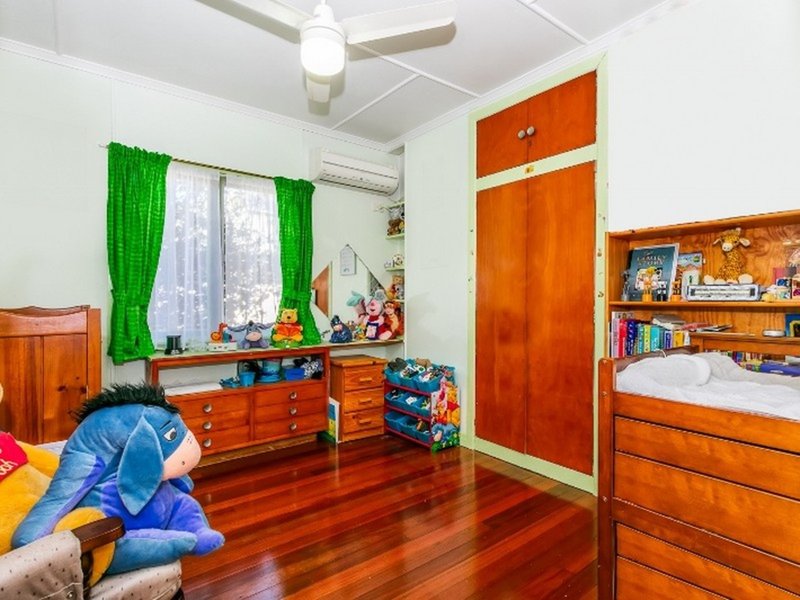 Photo - 17 Birnam Street, Beaudesert QLD 4285 - Image 6