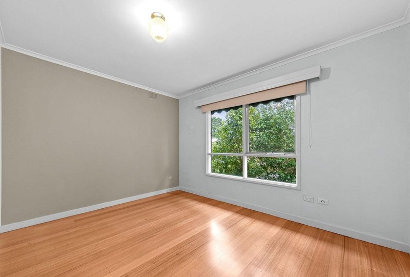 Photo - 17 Blaxland Avenue, Frankston South VIC 3199 - Image 5