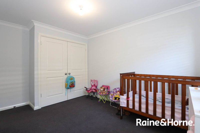 Photo - 17 Blaxland Drive, Llanarth NSW 2795 - Image 10