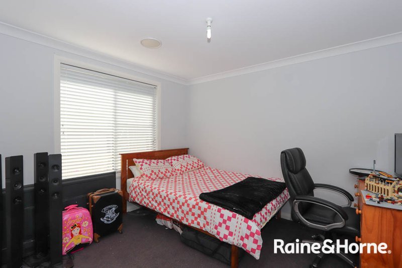 Photo - 17 Blaxland Drive, Llanarth NSW 2795 - Image 13