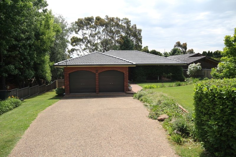 17 Blenhiem Ave , Oberon NSW 2787