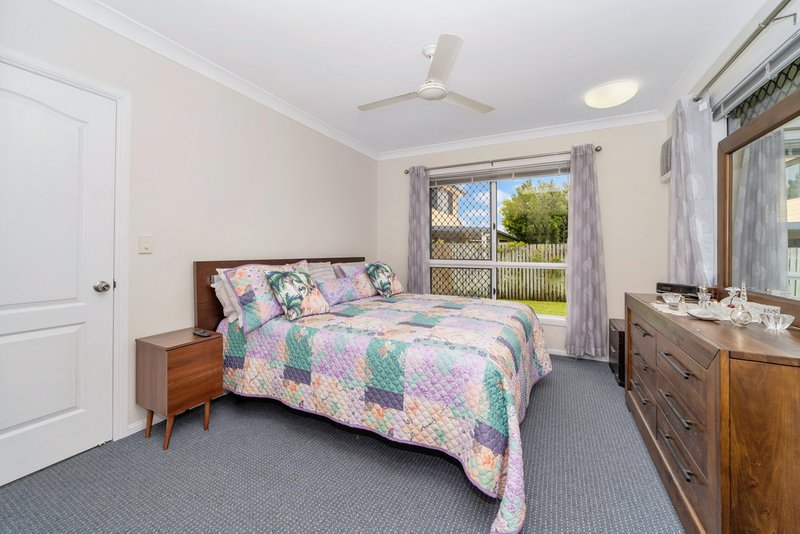 Photo - 17 Blue Wren Drive, Kelso QLD 4815 - Image 6