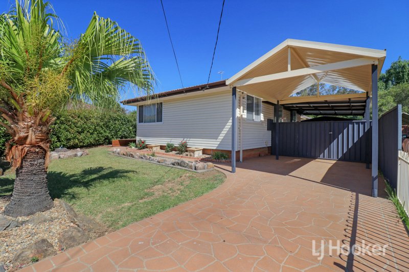 Photo - 17 Bluett Street, Marayong NSW 2148 - Image 3