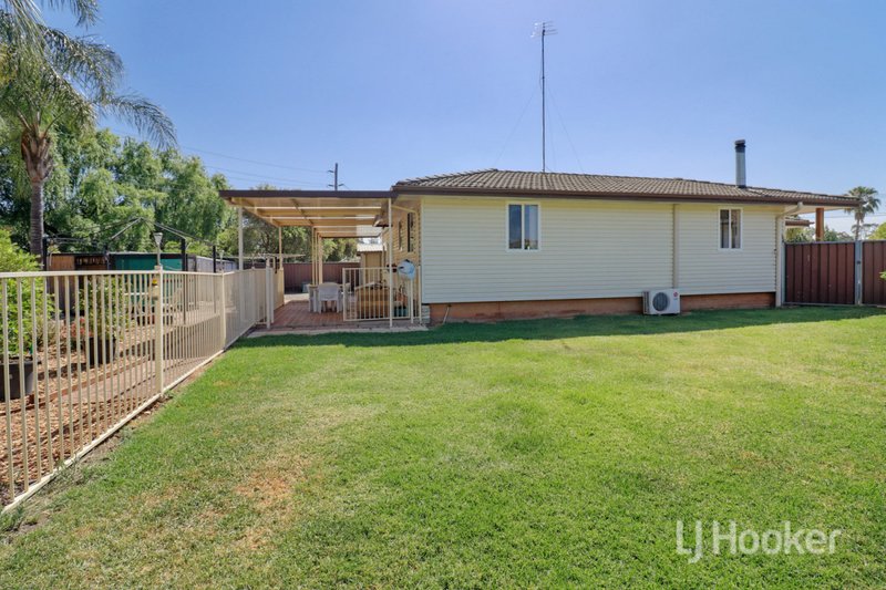 Photo - 17 Bluett Street, Marayong NSW 2148 - Image 10