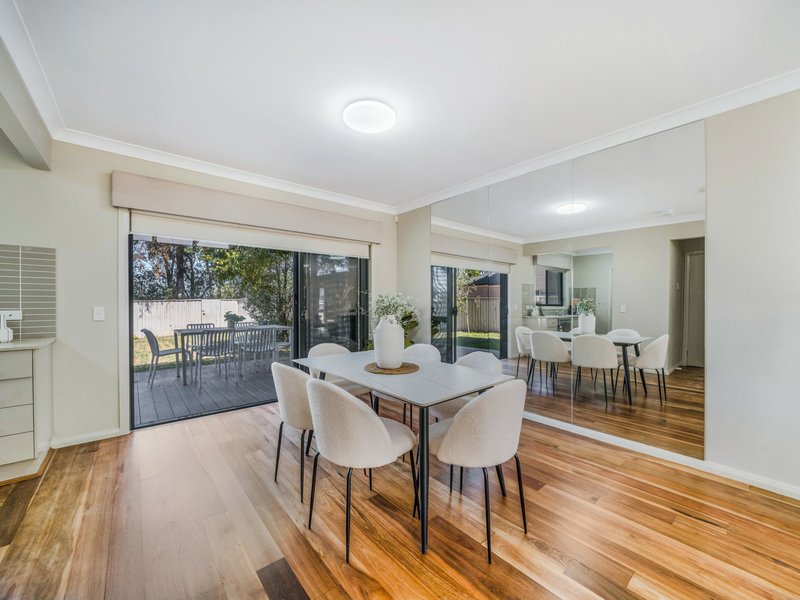 Photo - 17 Boddingtons Road, Glenfield NSW 2167 - Image 11