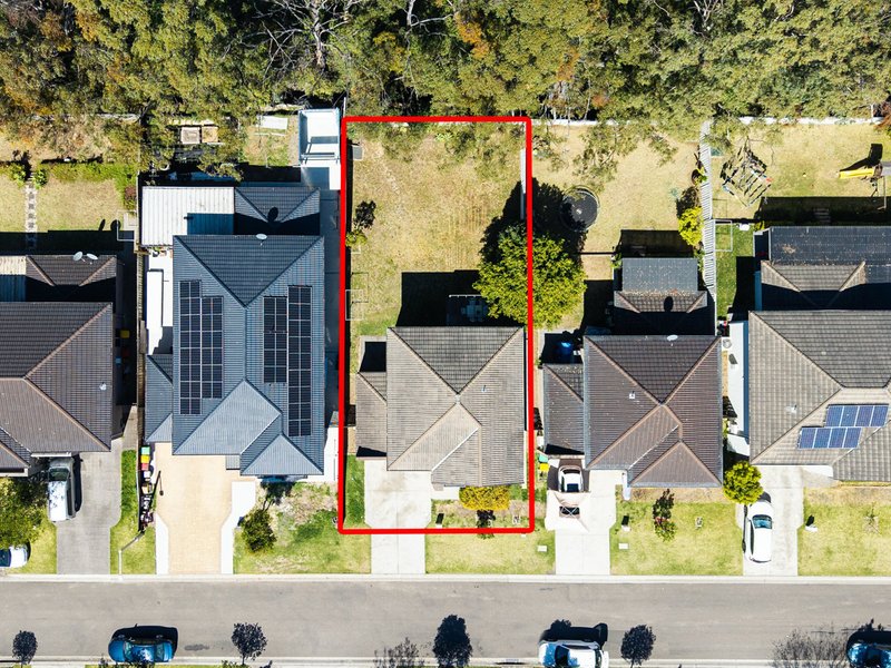 Photo - 17 Boddingtons Road, Glenfield NSW 2167 - Image 22