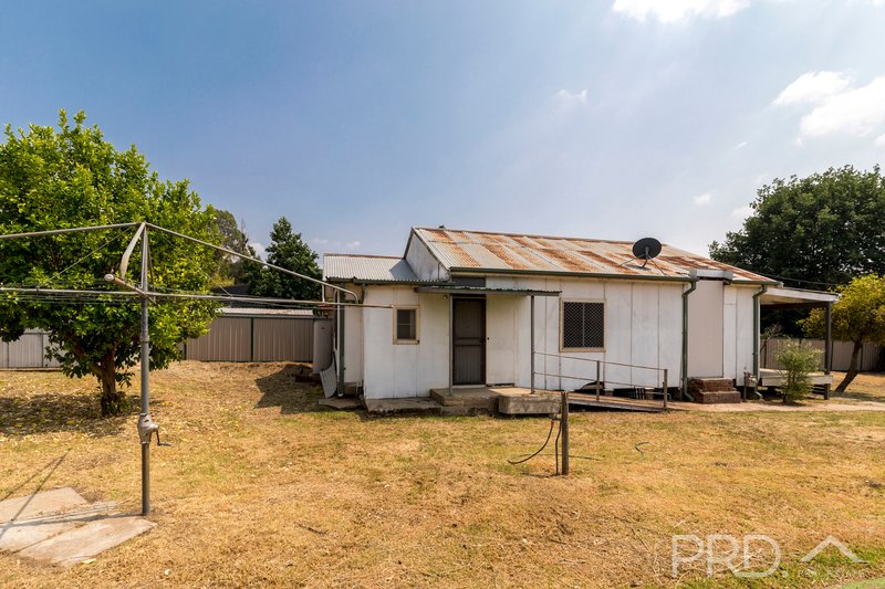 Photo - 17 Bogong Place, Tumut NSW 2720 - Image 3