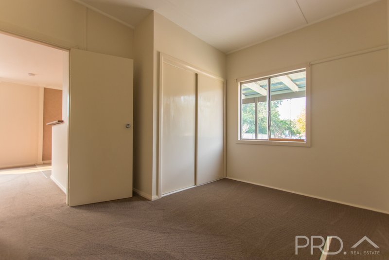 Photo - 17 Bogong Place, Tumut NSW 2720 - Image 12