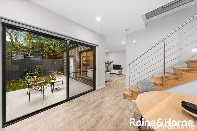 Photo - 1/7 Boisdale Avenue, Sunshine North VIC 3020 - Image 7