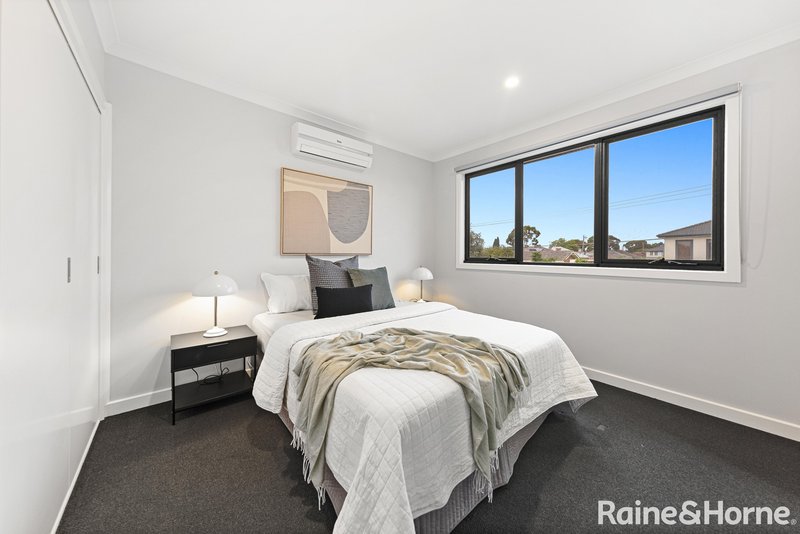 Photo - 1/7 Boisdale Avenue, Sunshine North VIC 3020 - Image 9