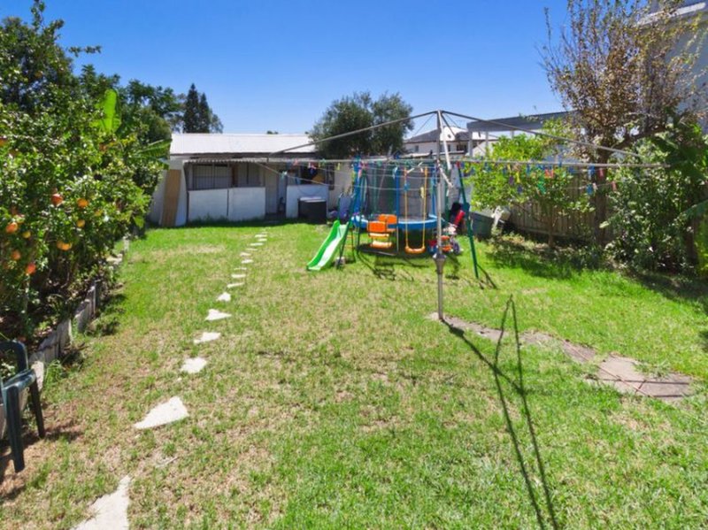 Photo - 17 Bolton Street, Guildford NSW 2161 - Image 3