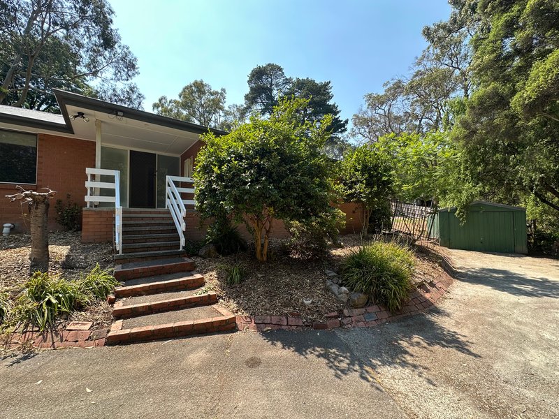 Photo - 17 Borang Avenue, Mount Evelyn VIC 3796 - Image 1