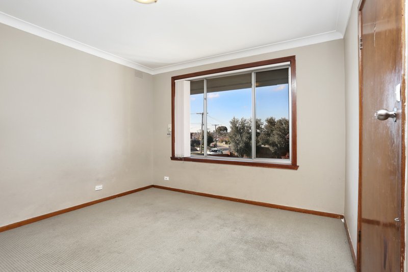 Photo - 1/7 Boston Road, Lalor VIC 3075 - Image 8