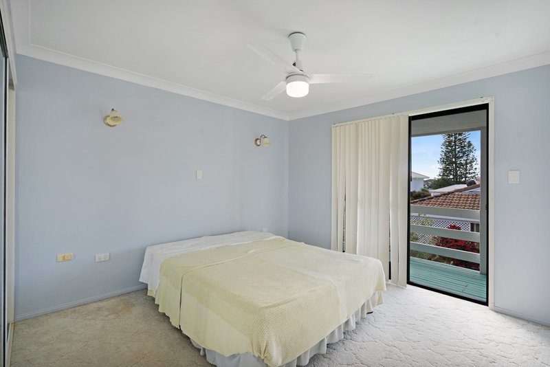 Photo - 1/7 Botany Crescent, Banksia Beach QLD 4507 - Image 11