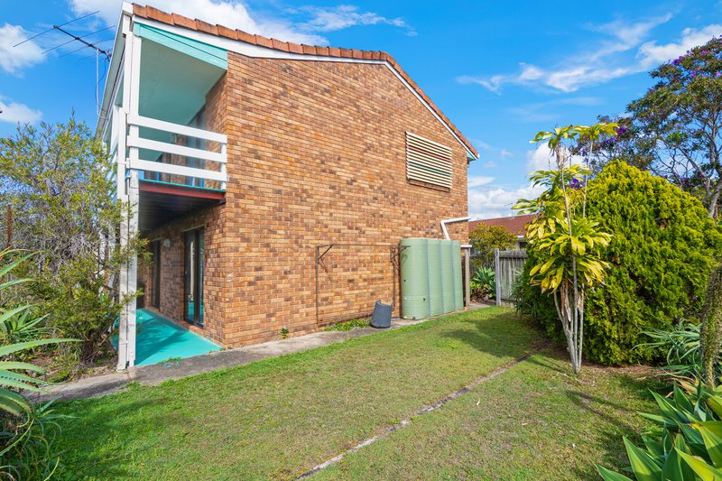 Photo - 1/7 Botany Crescent, Banksia Beach QLD 4507 - Image 17