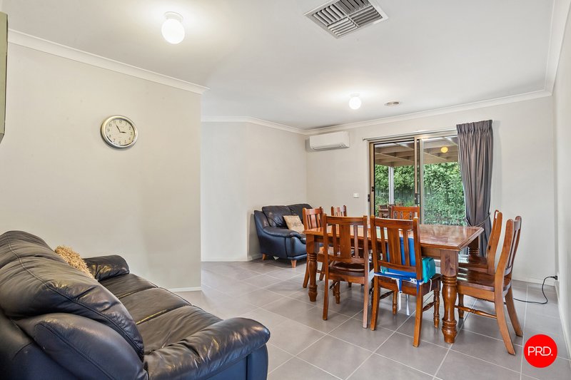 Photo - 17 Botheras Court, Epsom VIC 3551 - Image 5