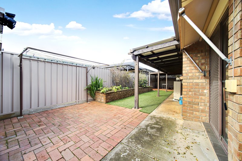 Photo - 17 Bowaka Street, Park Holme SA 5043 - Image 15