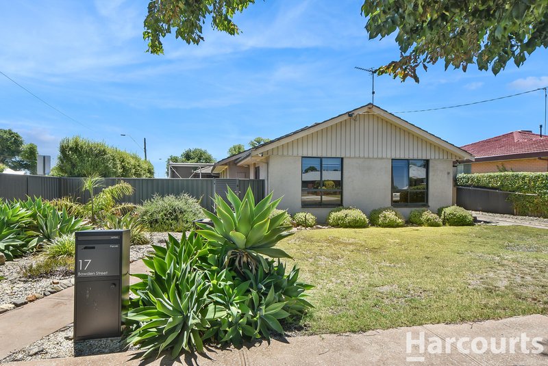 17 Bowden Street, Horsham VIC 3400