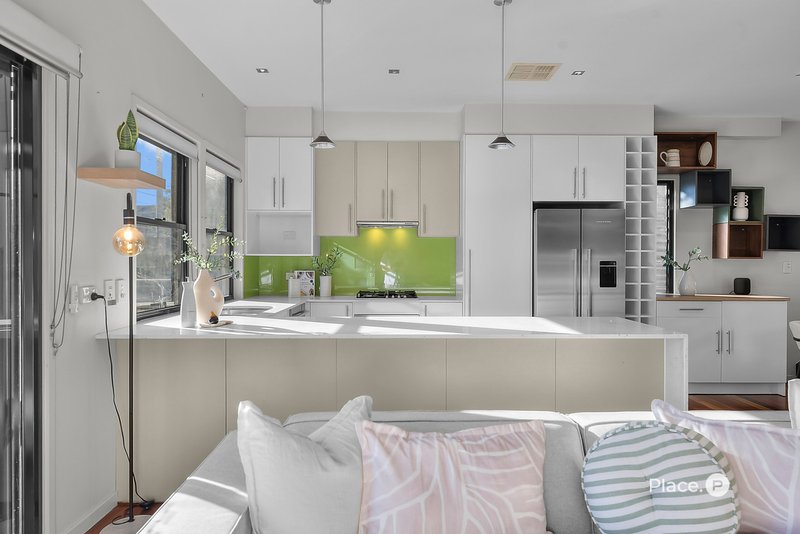 Photo - 1/7 Bradley Avenue, Kedron QLD 4031 - Image 5