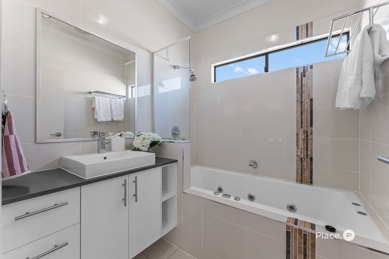 Photo - 1/7 Bradley Avenue, Kedron QLD 4031 - Image 14