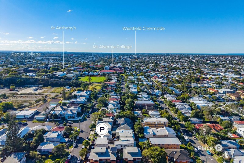 Photo - 1/7 Bradley Avenue, Kedron QLD 4031 - Image 17