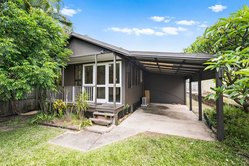 Photo - 17 Bradman Avenue , Maroochydore QLD 4558 - Image 3