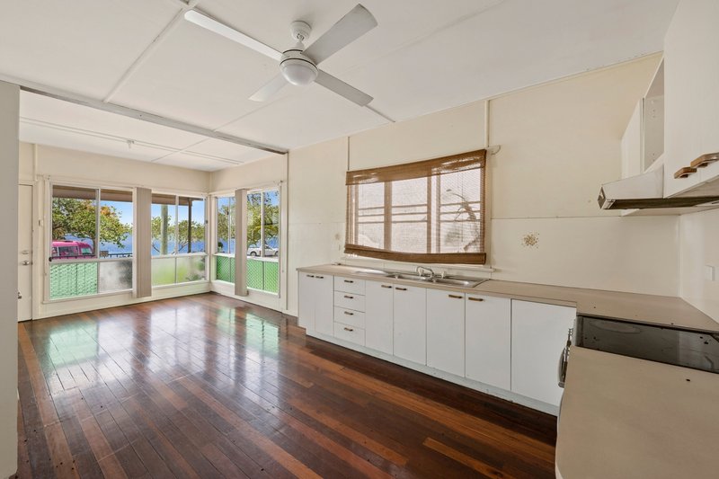 Photo - 17 Bradman Avenue , Maroochydore QLD 4558 - Image 5