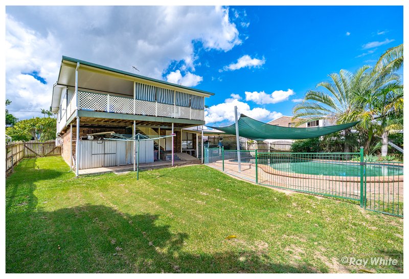 Photo - 17 Brazil Street, Norman Gardens QLD 4701 - Image 17