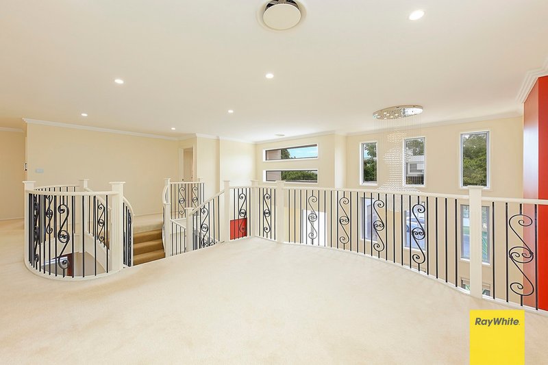 Photo - 17 Bridgeview Circuit, Bella Vista NSW 2153 - Image 8