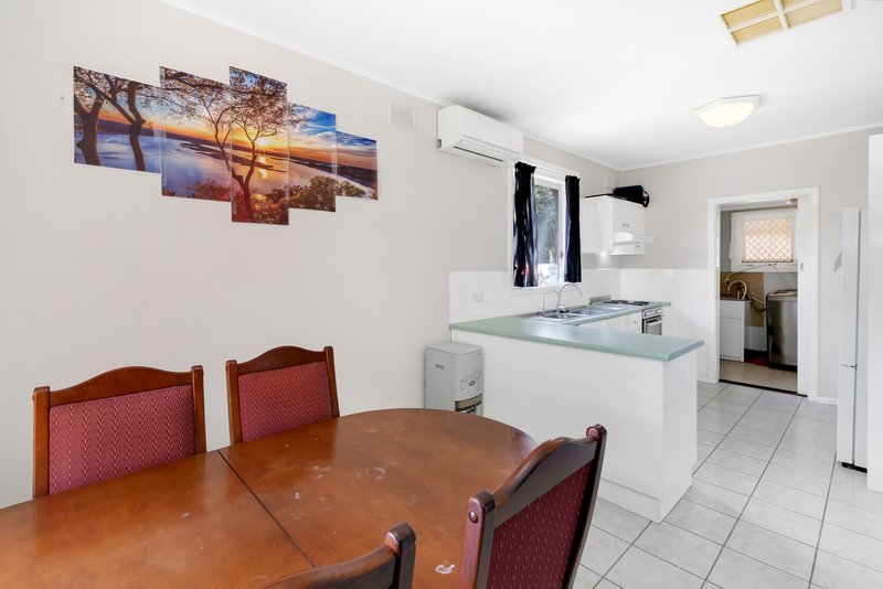 Photo - 17 Bridport Street, Elizabeth Park SA 5113 - Image 5