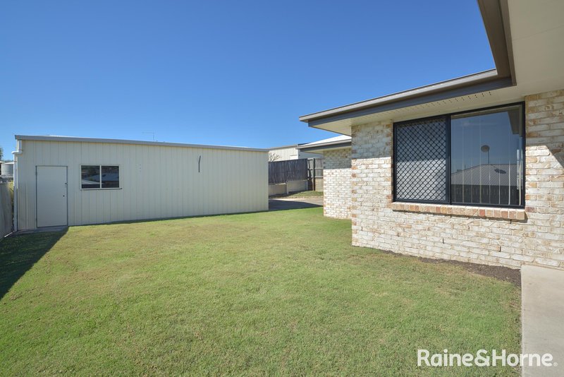 Photo - 17 Briffney Street, Kirkwood QLD 4680 - Image 22