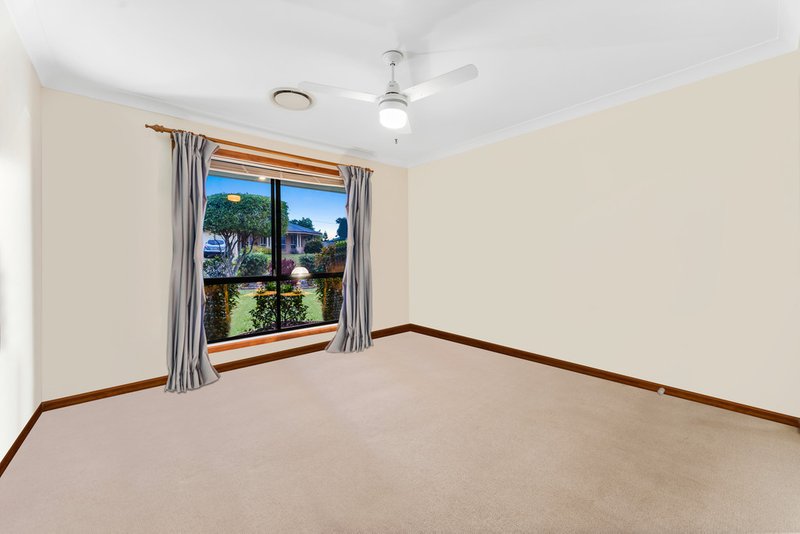 Photo - 17 Brigalow Court, Murrumba Downs QLD 4503 - Image 13