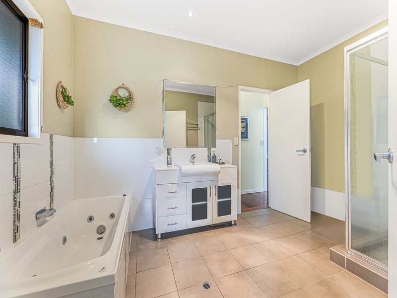 Photo - 17 Bringenbrong Drive, Buderim QLD 4556 - Image 5