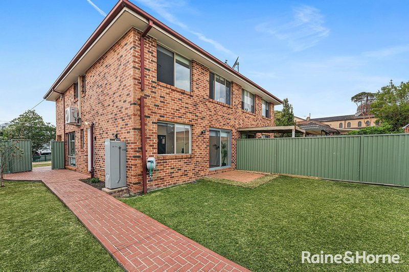 Photo - 17 Broadford Street, Bexley NSW 2207 - Image 6