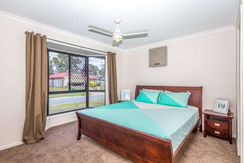 Photo - 17 Broadway Court, Caboolture QLD 4510 - Image 4